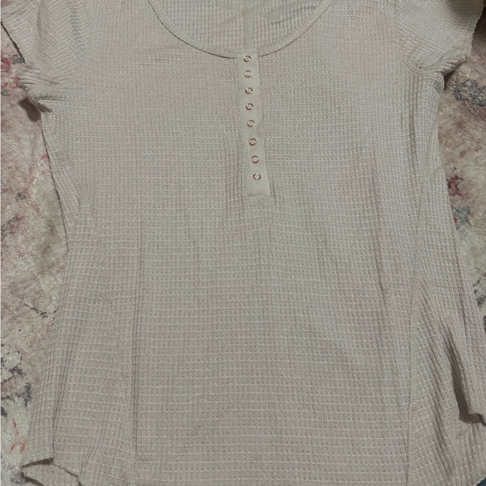Zenana Outfitters Cream Short Sleeve Top